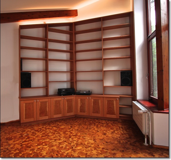 Tischlerei Hamburg Holzwerkstatt Kaesebier - Bücherwand_tischler_hamburg