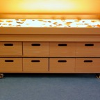 tischlerei_hamburg_holzwerkstatt_kaesebier_leuchttisch_kita