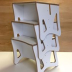 stapelhocker_wendehocker_stapelstuhl_wendestuhl_hocker_stuhl_stapelbar_kinderstuhl_kinderhocker_kita_krippe_krippenstuhl_kitastuhl_krippenhocker_kitahocker_weiss_tischlerei_kaesebier_hamburg-img_3702-2