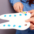 zahnpastapalette_in_zahnform_fuer_zahnputzbecherleiste_zahnbuerstenbox_zahnputzbecherleiste_tischlerei_holzwerkstatt_kaesebier_hamburg-3996-2