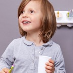 5er-zahnputzbecherleiste-zahnputzbecherhalter-trinkbecherleiste-trinkbecherhalter-tuschebecherleiste-becherleiste-atelierbecherleiste-kaesebier-TK_0516_X2A4019