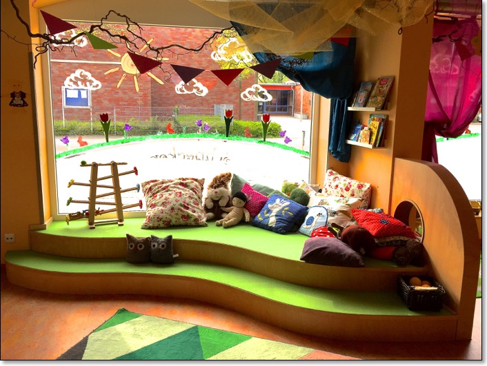 tischlerei_hamburg_holzwerkstatt_kaesebier_kinderhaus__spielhaus_spielpodest_spielebene_krippenpodest_kita_kindergarten_4195