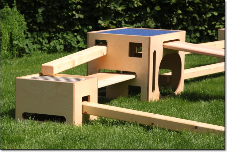 Tischlerei Hamburg Holzwerkstatt Kaesebier - Spielpodest, Bewegungsbaustelle, Bewegungsparcour